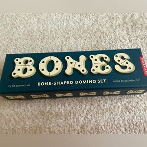 NWT Bone Shaped Domino Set